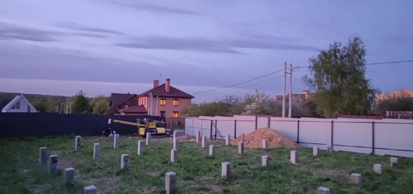 Фундамент на забивных ЖБ сваях